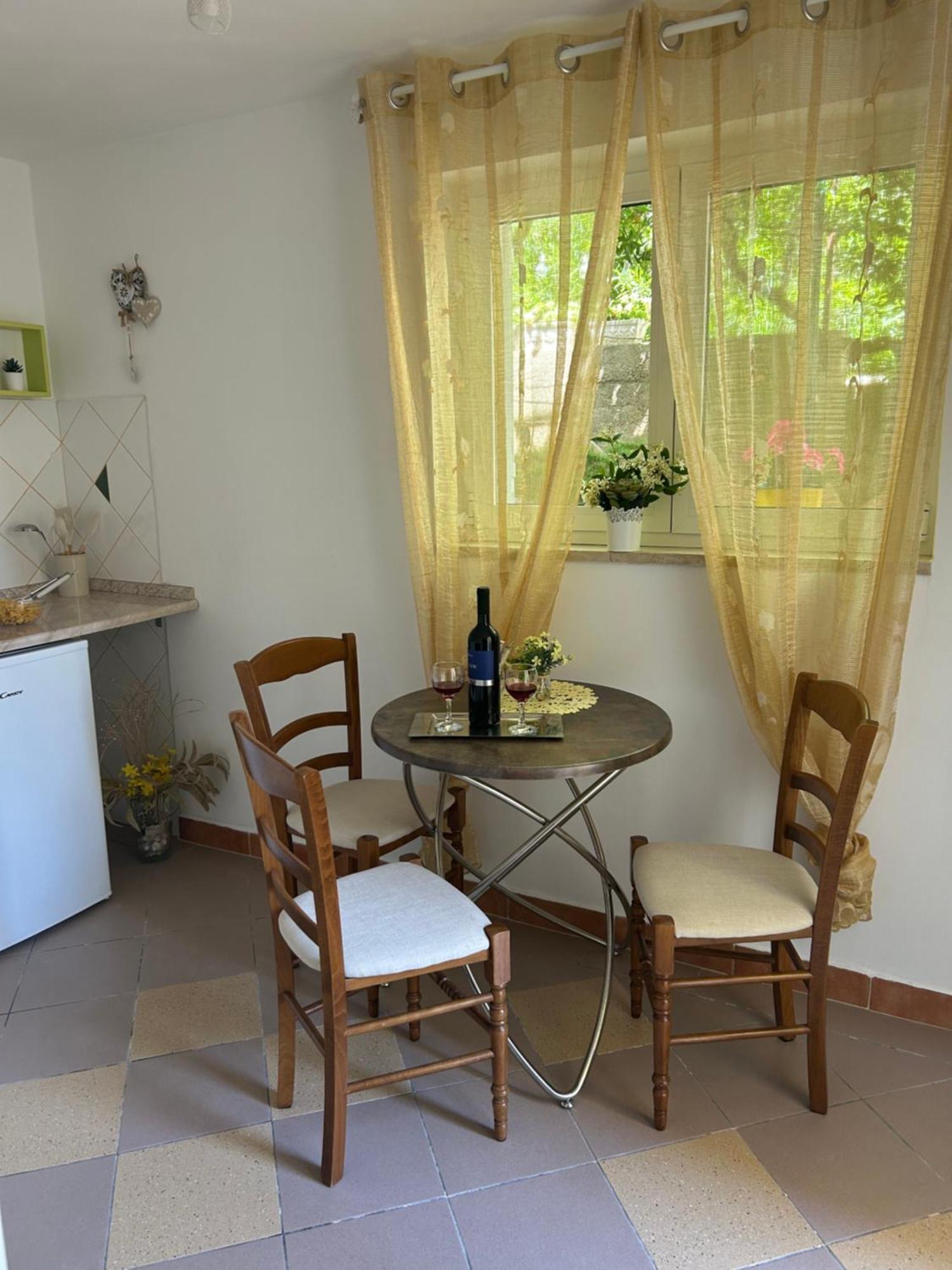 Kornić Apartmani Grguric מראה חיצוני תמונה